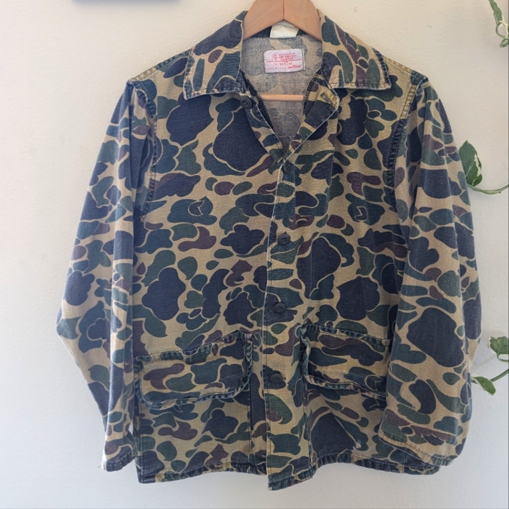 Vintage camo button down jacket
